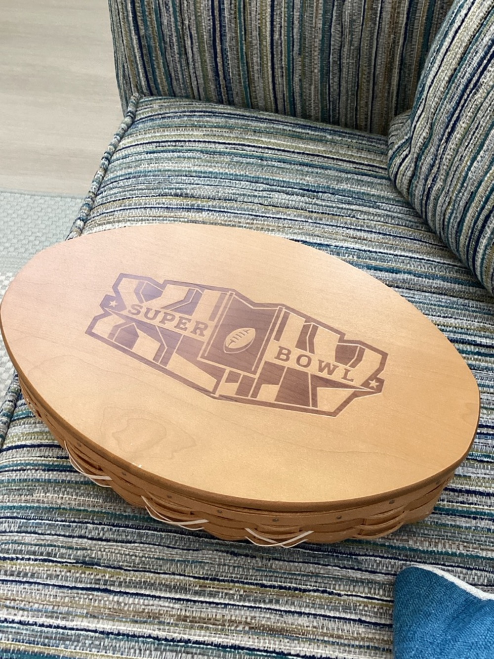 Longaberger Super Bowl XLIV Basket with lid and liner